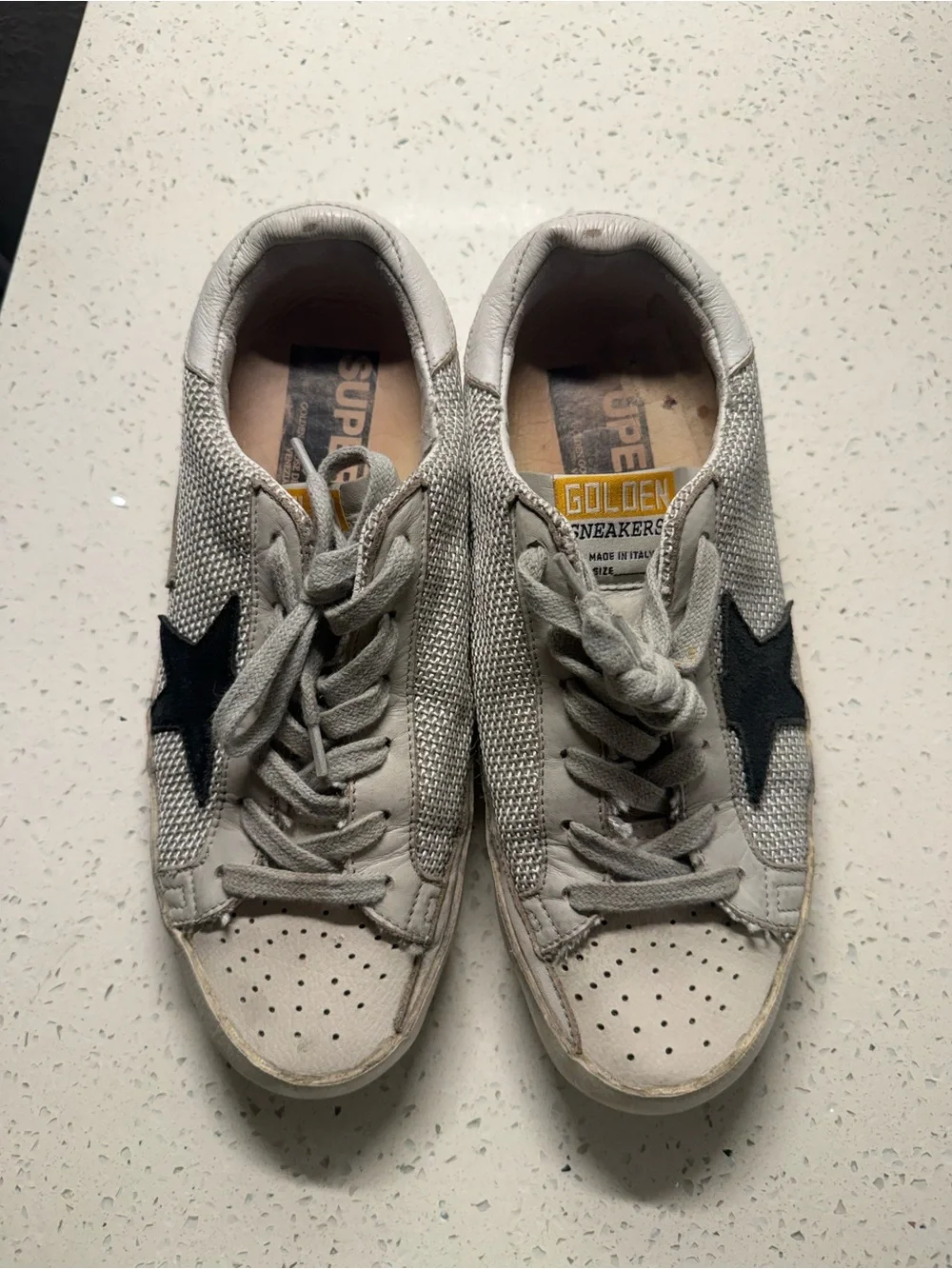 Golden Goose Women's Super-Star in leather with black star - Picture 3 of 7